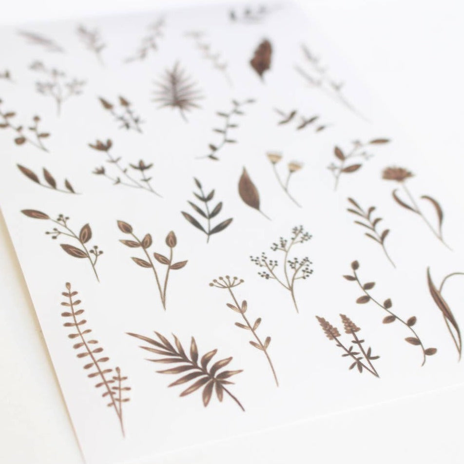 Nikki Dotti Rub on stickers - Autumn Flowers One sheet in size A6 + wooden stick