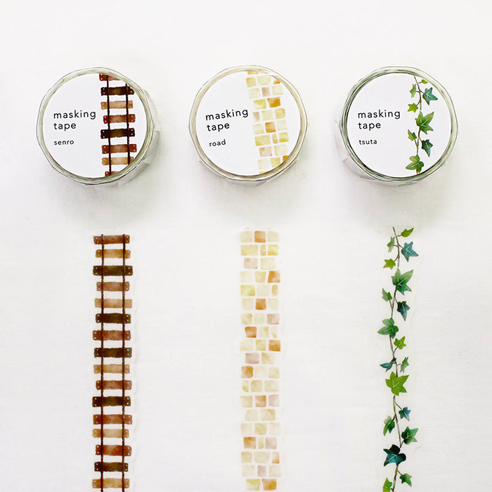 Mind Wave Washitape Tsuta Green Vine Die-Cut Spice up your life with this Mind Wave Washitape, featuring a botanically-inspired design, perfect for adding a touch of nature to your planners and papercraft projects.