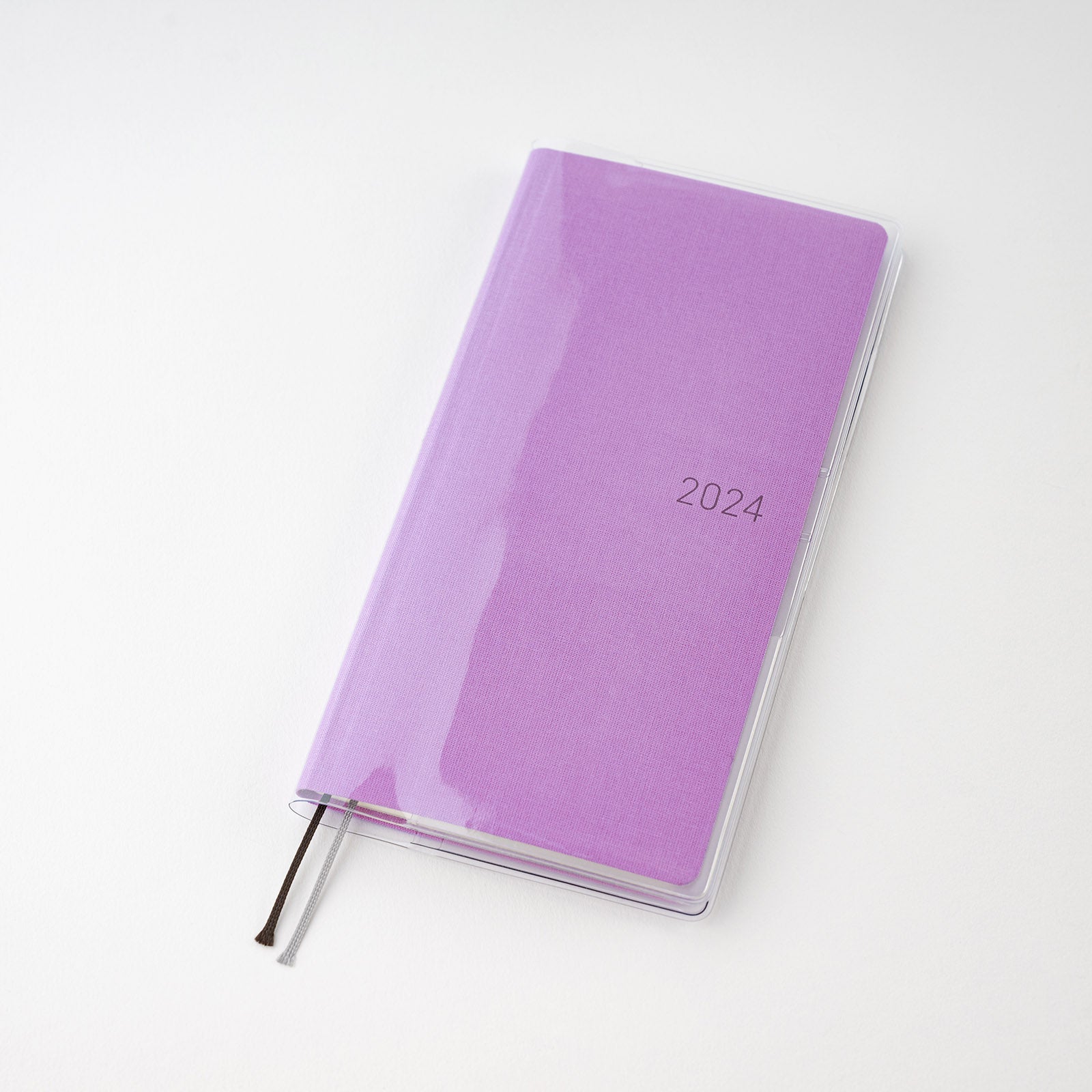 Hobonichi Clear Cover for Weeks This is a protective cover that can be used on top of your Hobonichi Weeks to protect it from wear and tear. You can also store illustrations under your cover on cover to boost your Hobonichi covers design. This Weeks cover on cover also has a pen loop.