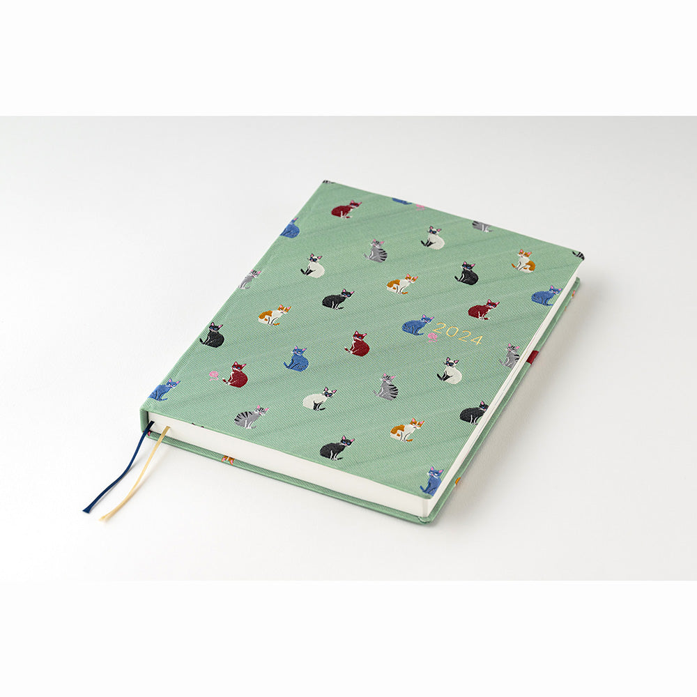 Hobonichi HON A5 2024 ENG Bow & Tie: Cats & Me