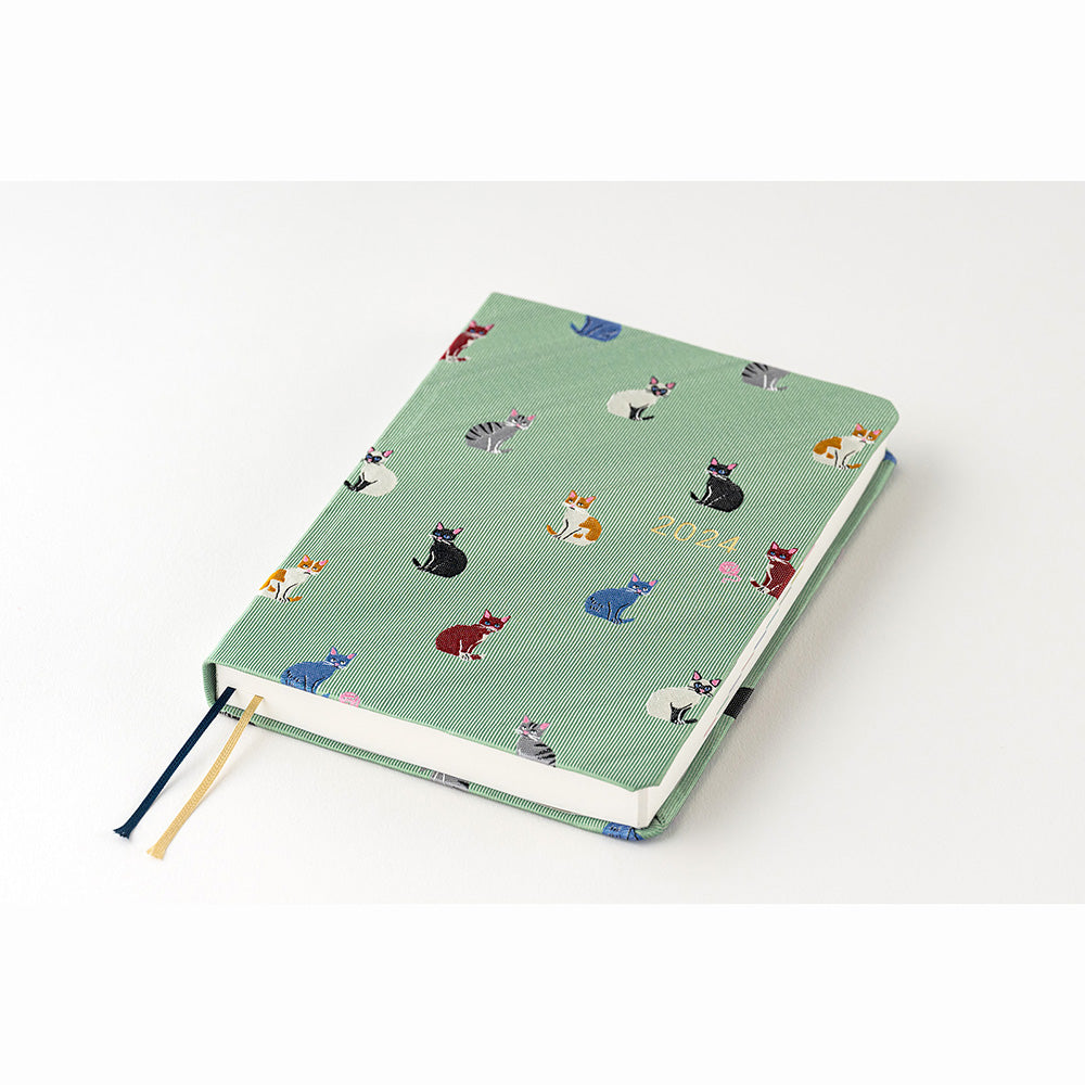 Hobonichi HON A6 2024 JPN Bow & Tie: Cats & Me