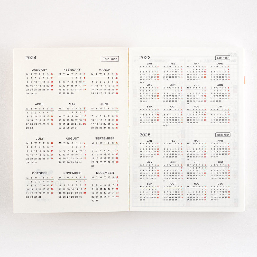 Hobonichi A6 Original Book 2024 in English Beloved Hobonichi A6 original finally available in English! Hobonichi A6 Original has the same basic features as A6 planner; one page for each day from January to December 2024, Monday start, daily quotes, lay-flat binding, amazing Tomoe River paper etc.
