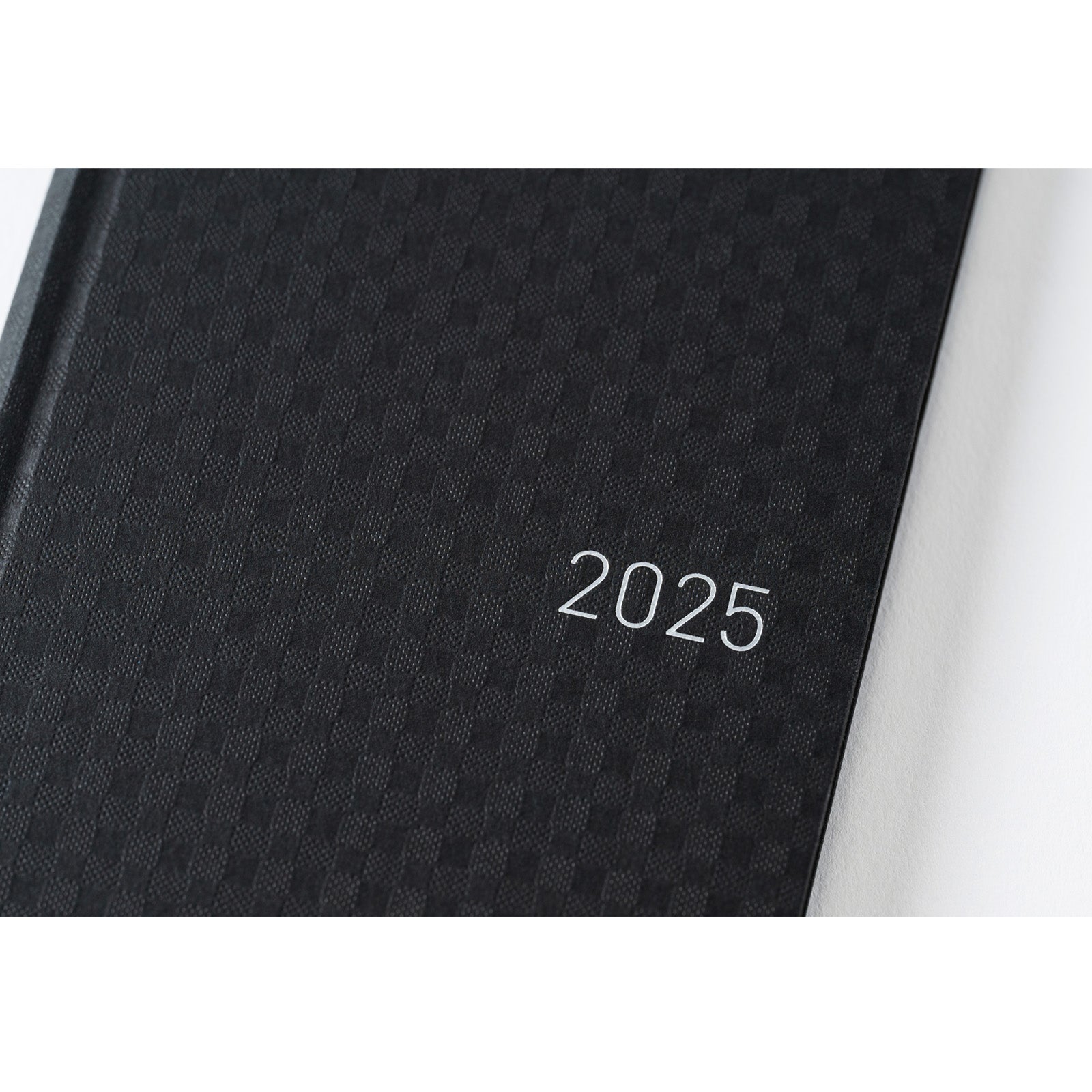 Weeks Paper Series: Black Gingham 2025 ENG