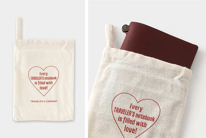 TRAVELER'S notebook Passport Size LOVE AND TRIP Red