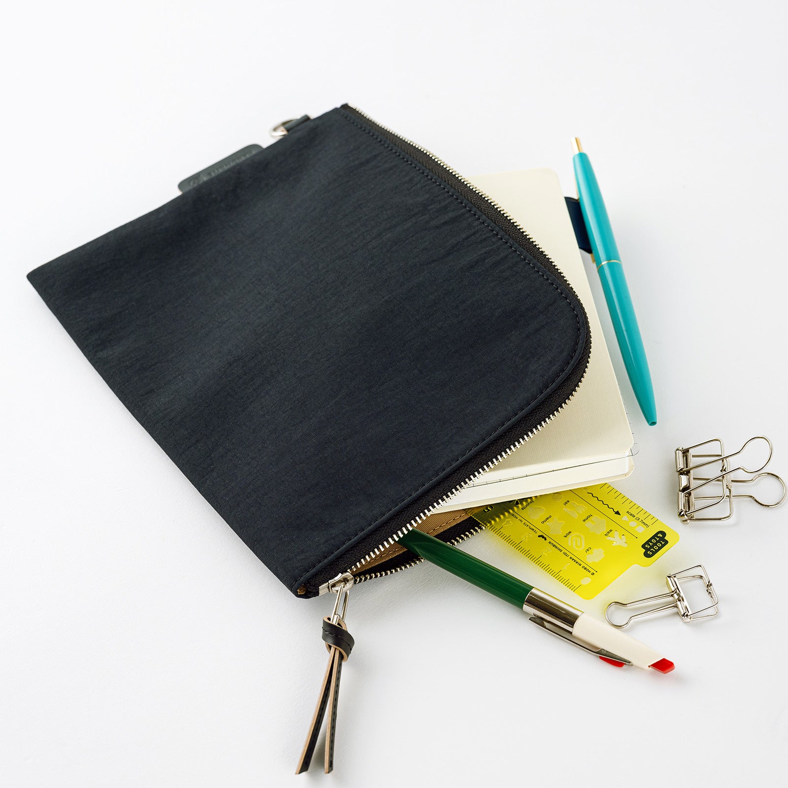 Tragen Flat Pouch for A6 Size (Black)