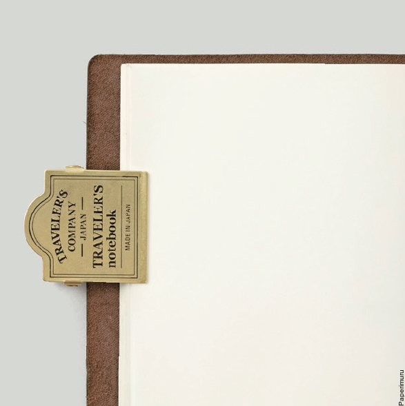 Traveler’s Notebook - 030. Brass Clip - Logo